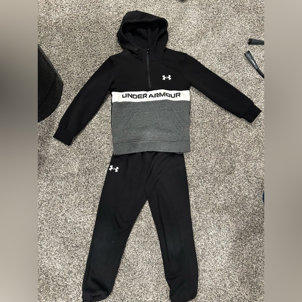 Under Armour Black and Gray Set